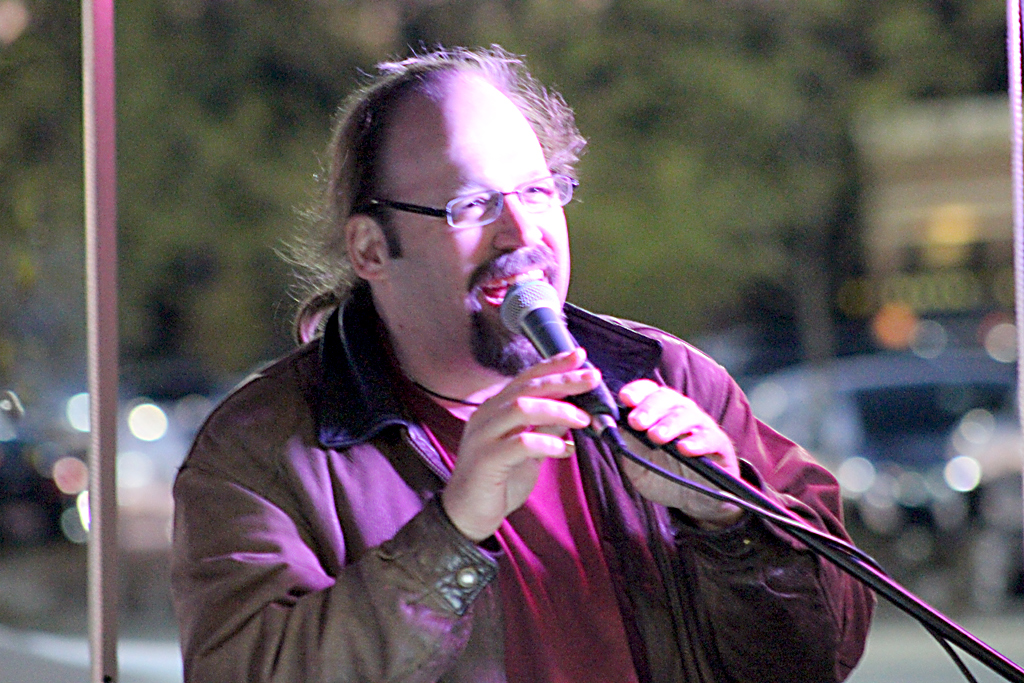 Jim & Tim performing at Randhurst Village
